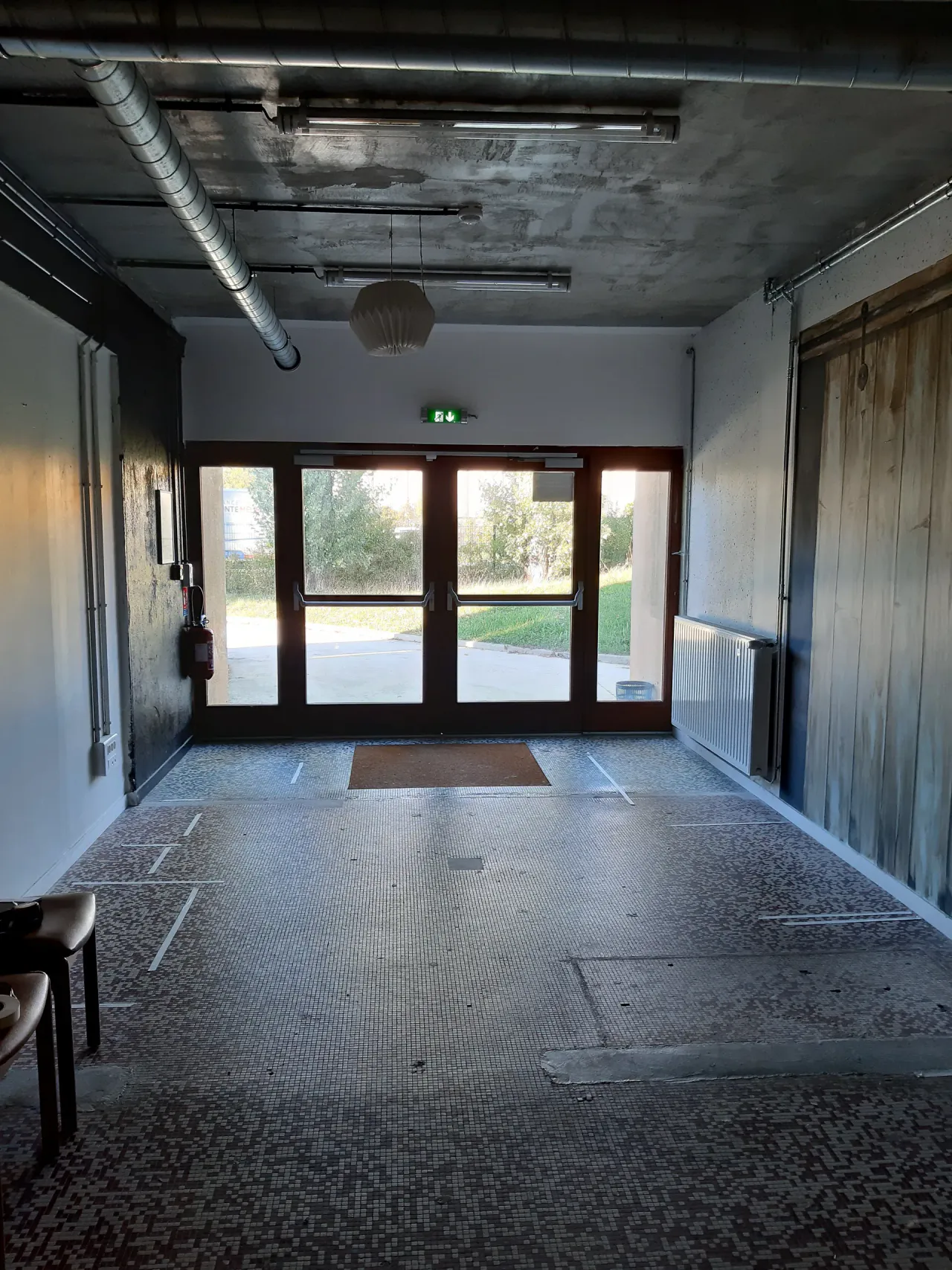 Anne-Christina M. s'installe à la Piscine d'en Face !