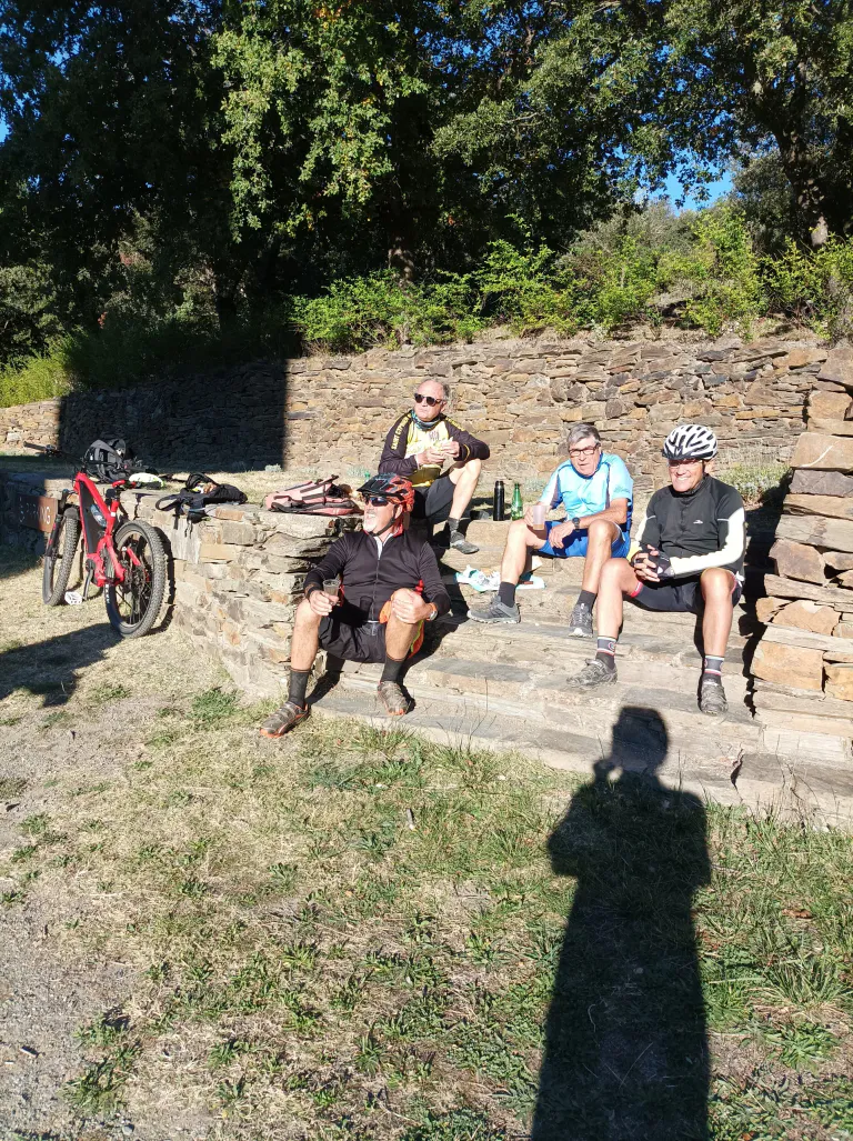 03a04dc1 d2a1 4d93 9462 701949262852