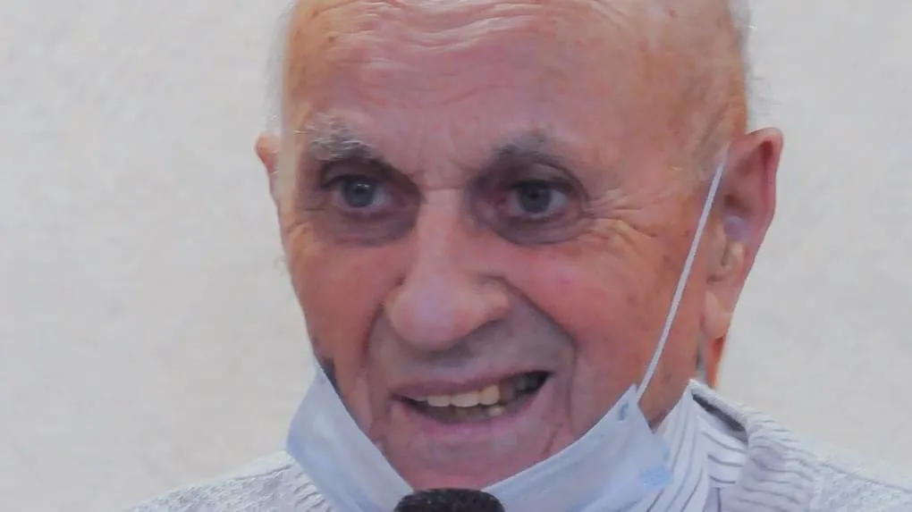 Décès de Mr Le Strat René