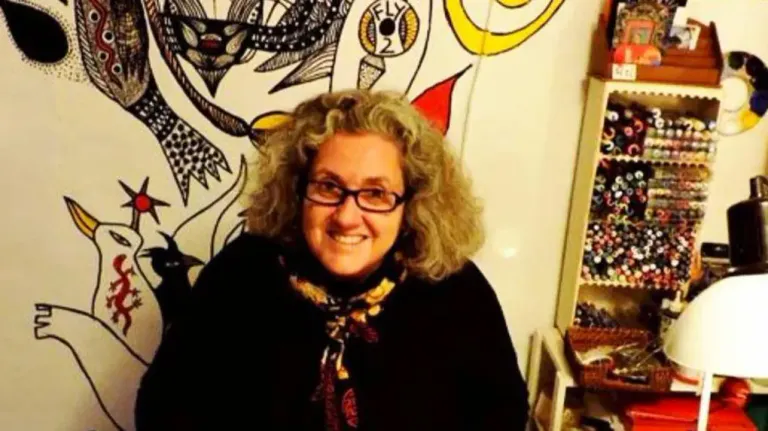 Décès de l'artiste peintre Sisi Julia