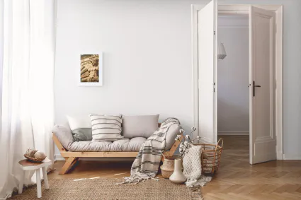 Seducteur peaceful living room wall 1