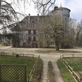 Chateau-Gre-zieu-cRe-gion-RA-inventaire-ge-du-patr-cult-