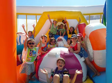 Structure gonflable web