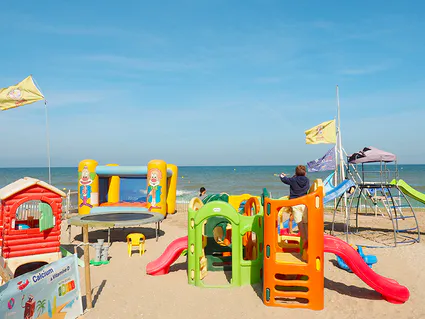 2021 08 25 club de plage blonville paloma gabet 2 800x600