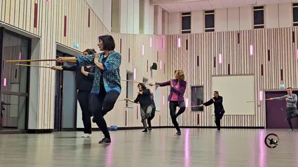 Cours tai chi maubec artdumieuxetre ame adeline viviant baton tai chi 2024 03