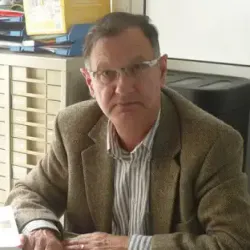 Qui est Roger Vétillard?