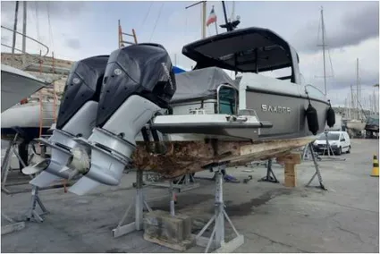 Remettre son bateau à moteur à l'eau, les 10 vérifications essentielles à ne pas négliger