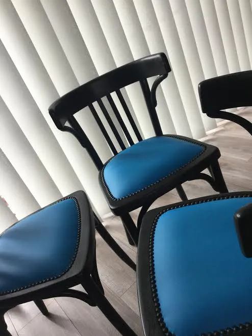 Atelier les renaissances tapissier decorateur relooking meuble canape refection fauteuil saint medard en jalles bordeaux lacanau merignac eysines le taillan medoc castelnau de medoc