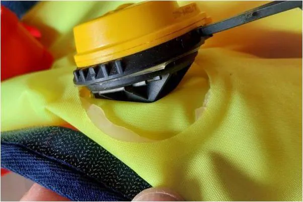 Gilet de sauvetage autogonflable : pourquoi la révision doit devenir un réflexe