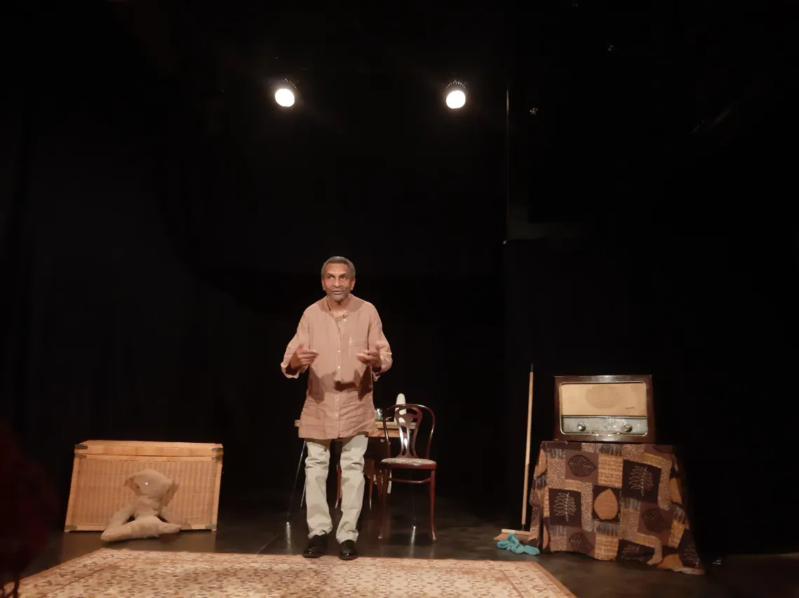 BLEU+BLEU=4 ou "Un Français pas comme les autres"💖💖💖💖