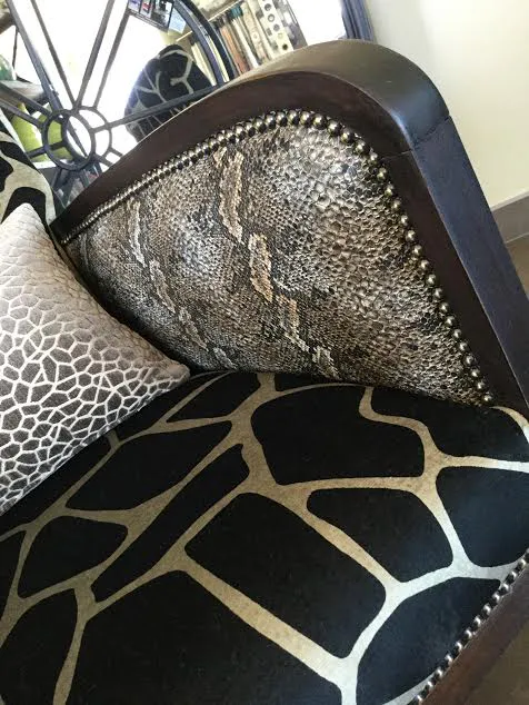 Refection relooking fauteuil meuble style art deco 14 tapissier decorateur bordeaux saint medard en jalles atelier les renaissances