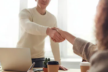 Quels documents remettre à un client en BtoB ?