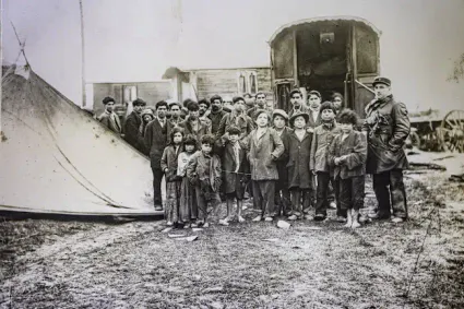 Gens du Voyage pendant la guerre : la double peine !
