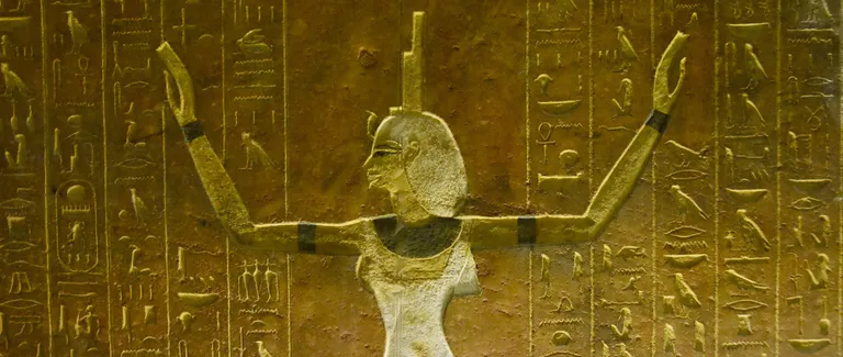Isis : Mère de la Magie et de la Majesté
