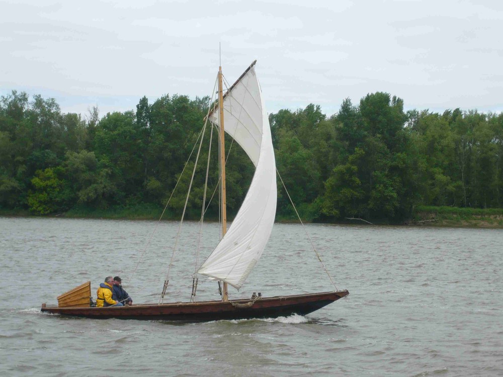 Le Pass en Bouère, sous voile
