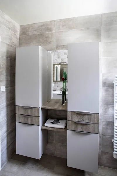 Salle de bains pyram futura melaminie cachemire chene bardolino 2