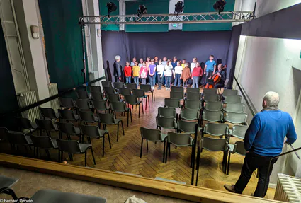 Pxl 20230318 192554628