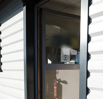 Bureau exterieur extension