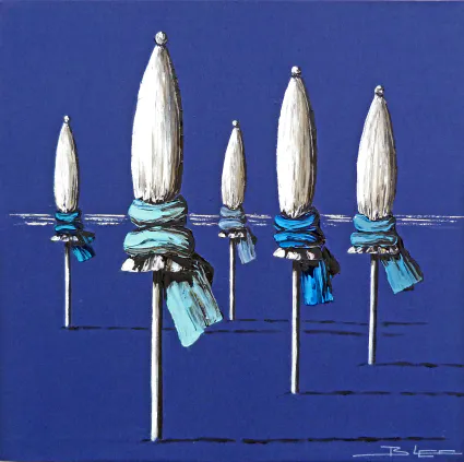 Parasols fond bleu