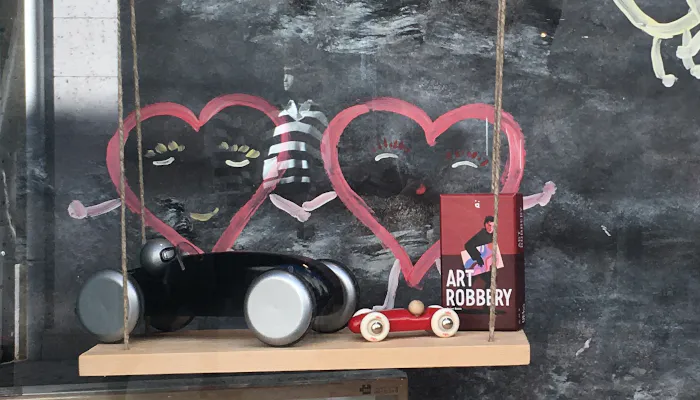 Découvrez notre vitrine "Les Amoureux"