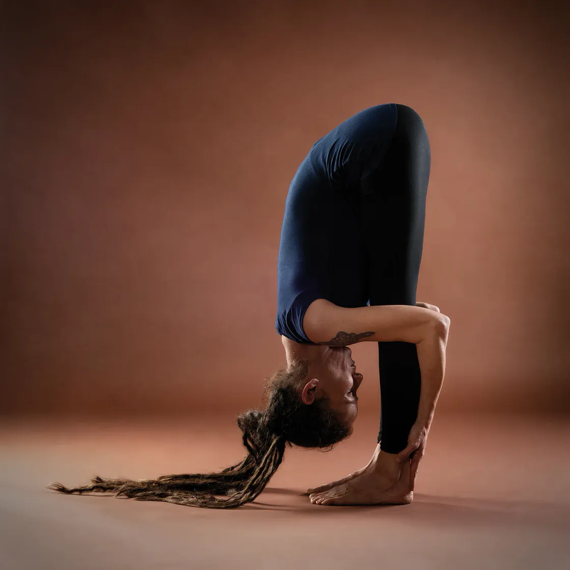 Uttanasana : posture du chien debout