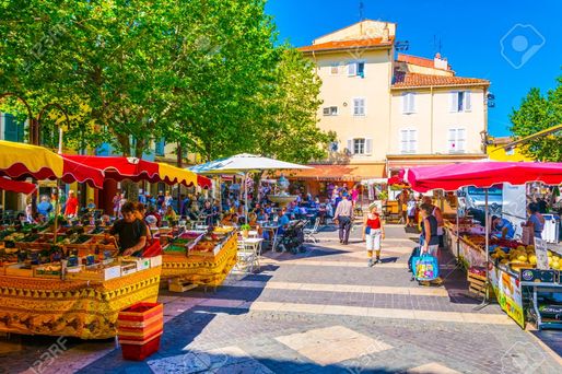 108551297-frejus-france-june-16-2017-view-of-a-street-market-in-frejus-france
