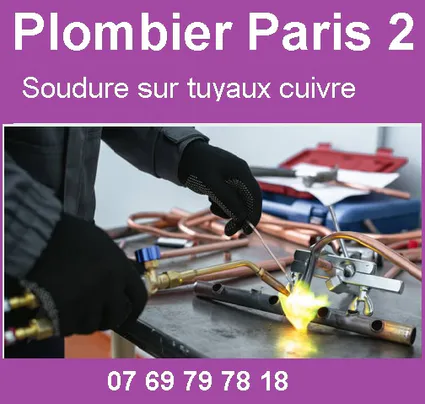 Plombier Paris 2 soudure sur tuyaux de cuivre