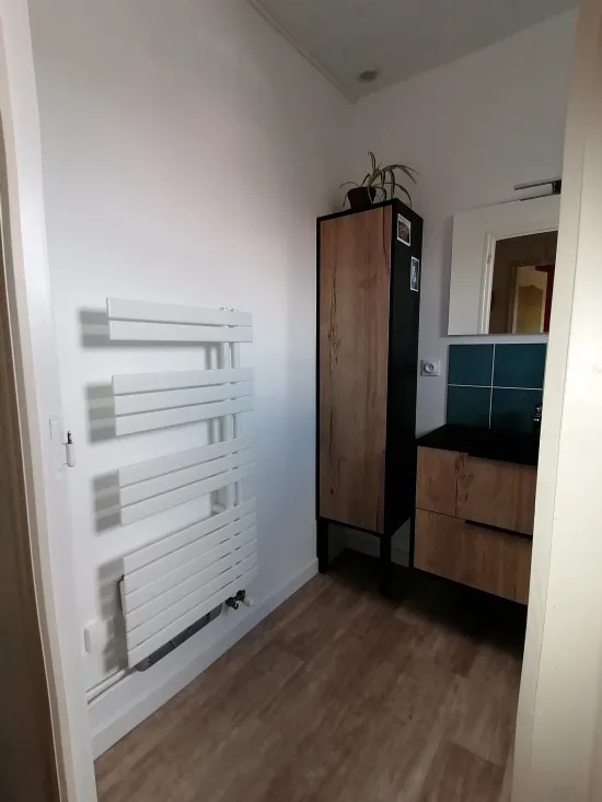 25 installation seche serviette eau et electrique a vertou