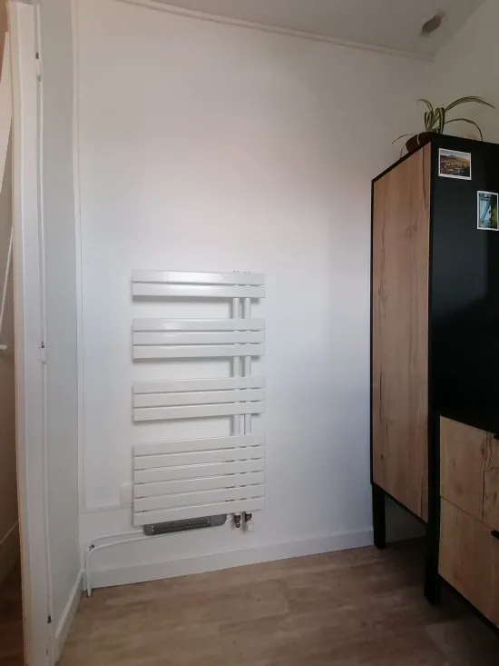 24 pose d un seche serviette electrique a vertou