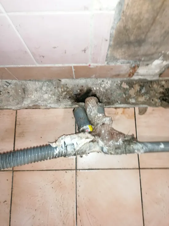 17 modification plomberie evacuations pour installation douche et meuble vasque a vertou