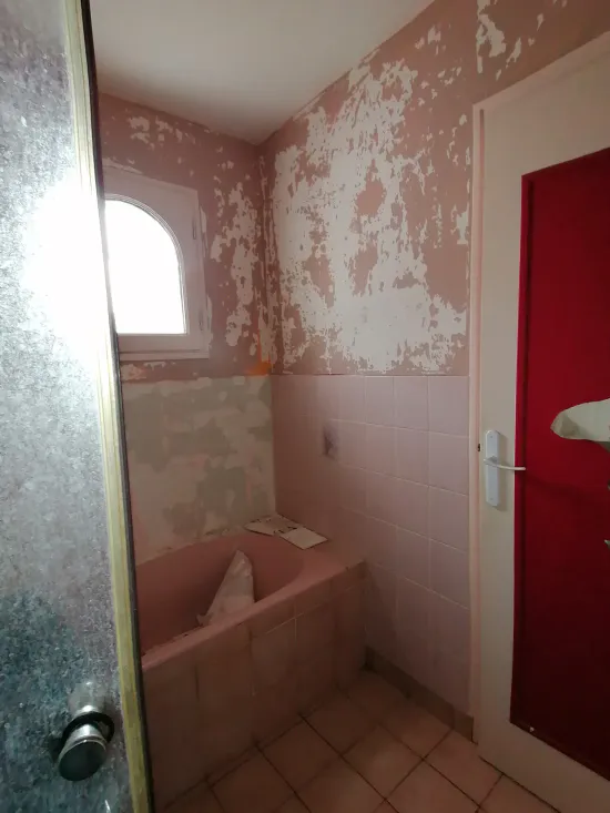 6 salle de bain avant depose baignoire a vertou