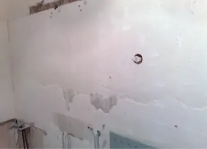 Depose des revetements de sol et de mur existants a saint sebastien sur loire 44230