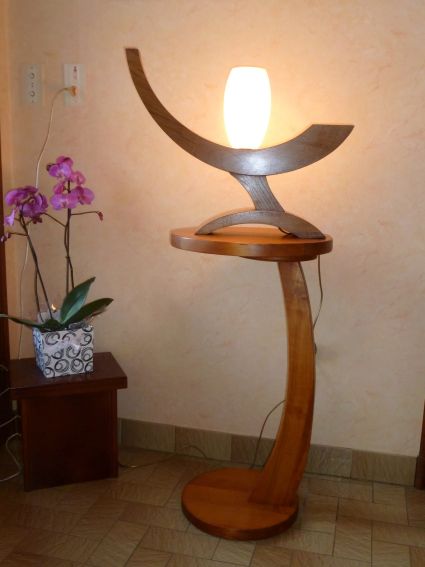 Lampe coupe- Chêne teinté rustique    
 H: 64cm