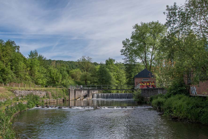 2014 0518 nettoyage riviere jamioulx 14