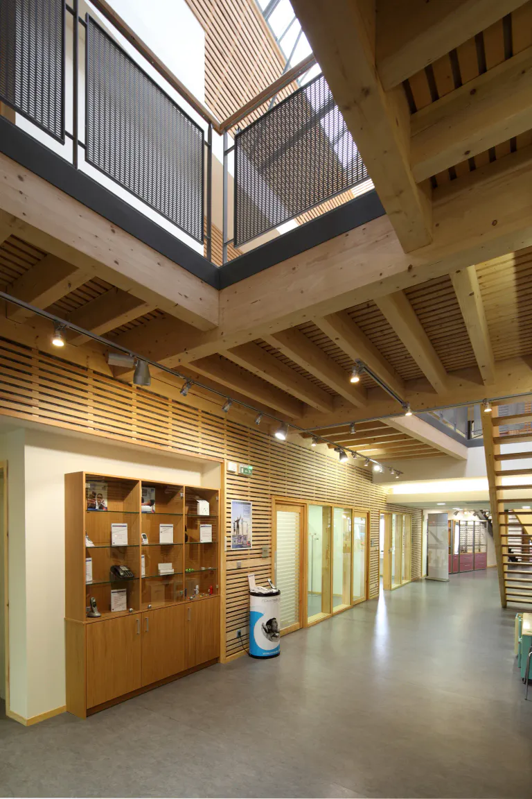 Agencement meuble rangement bouysse