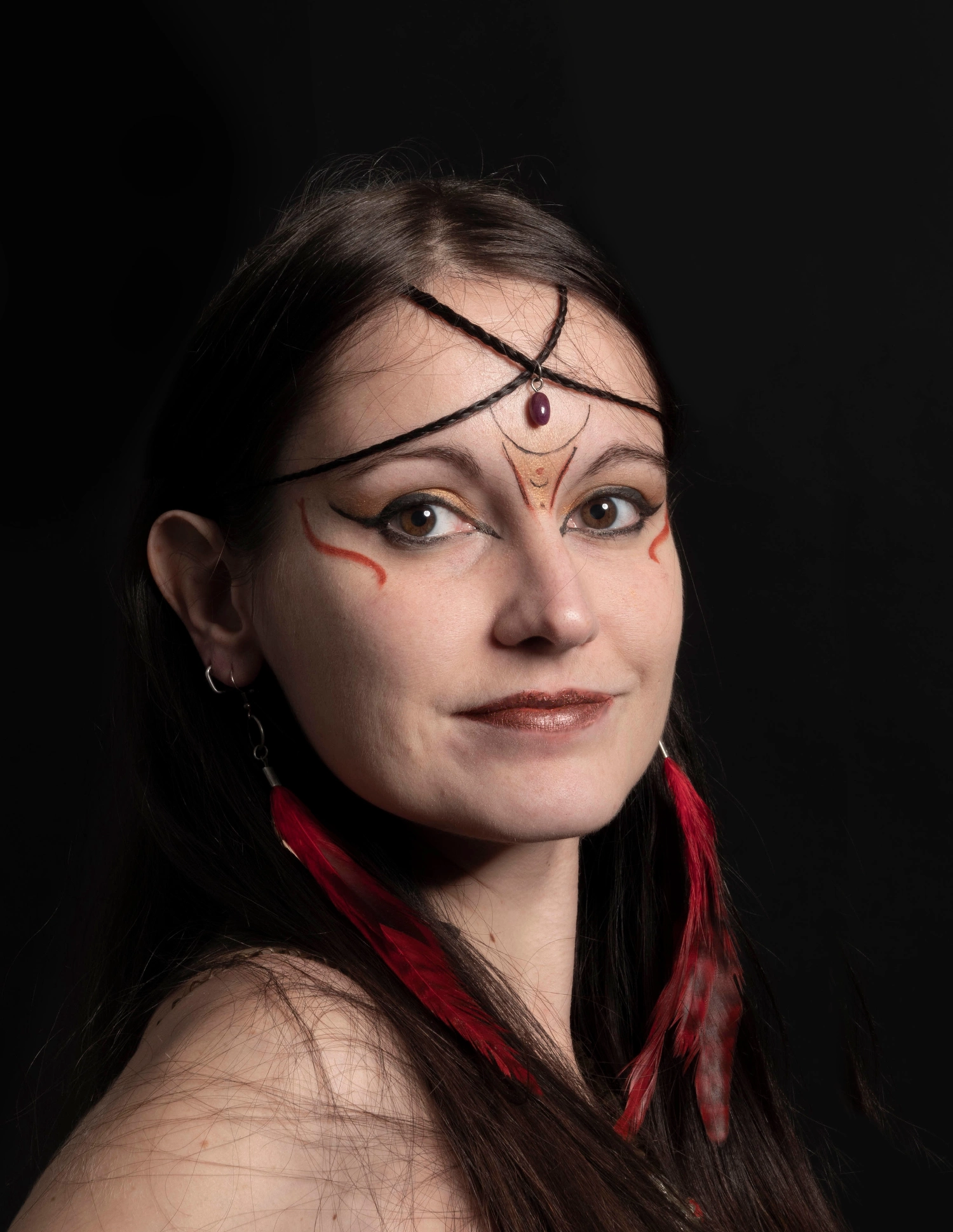 FR - Portrait tribal avec lèvres naturelles (EPS, Ecole de Photo de Strasbourg)

EN - Tribal portrait with natural lips (EPS, Strasbourg School of Photography)