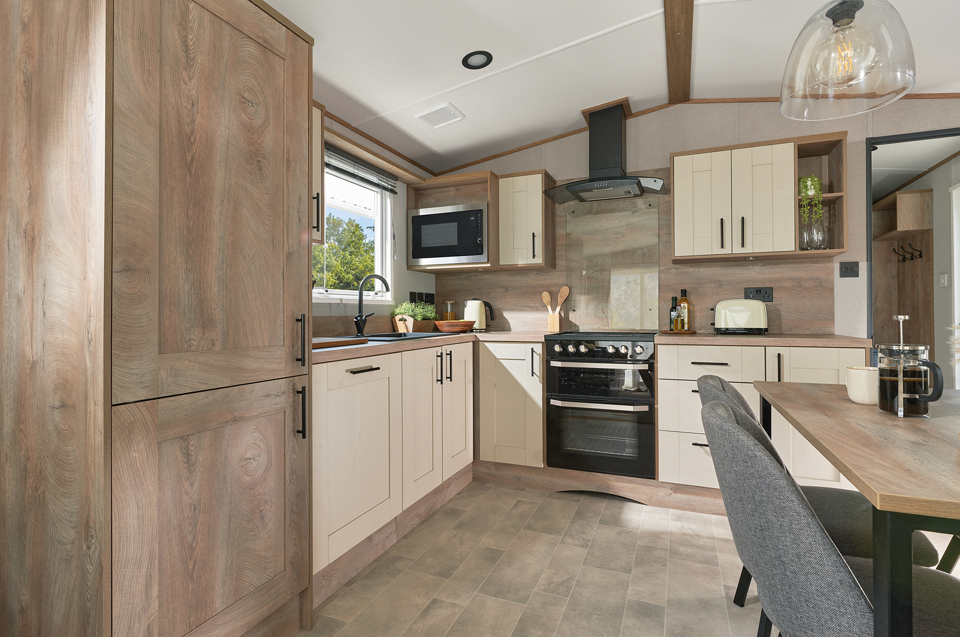 Abi beverley kitchen 1066