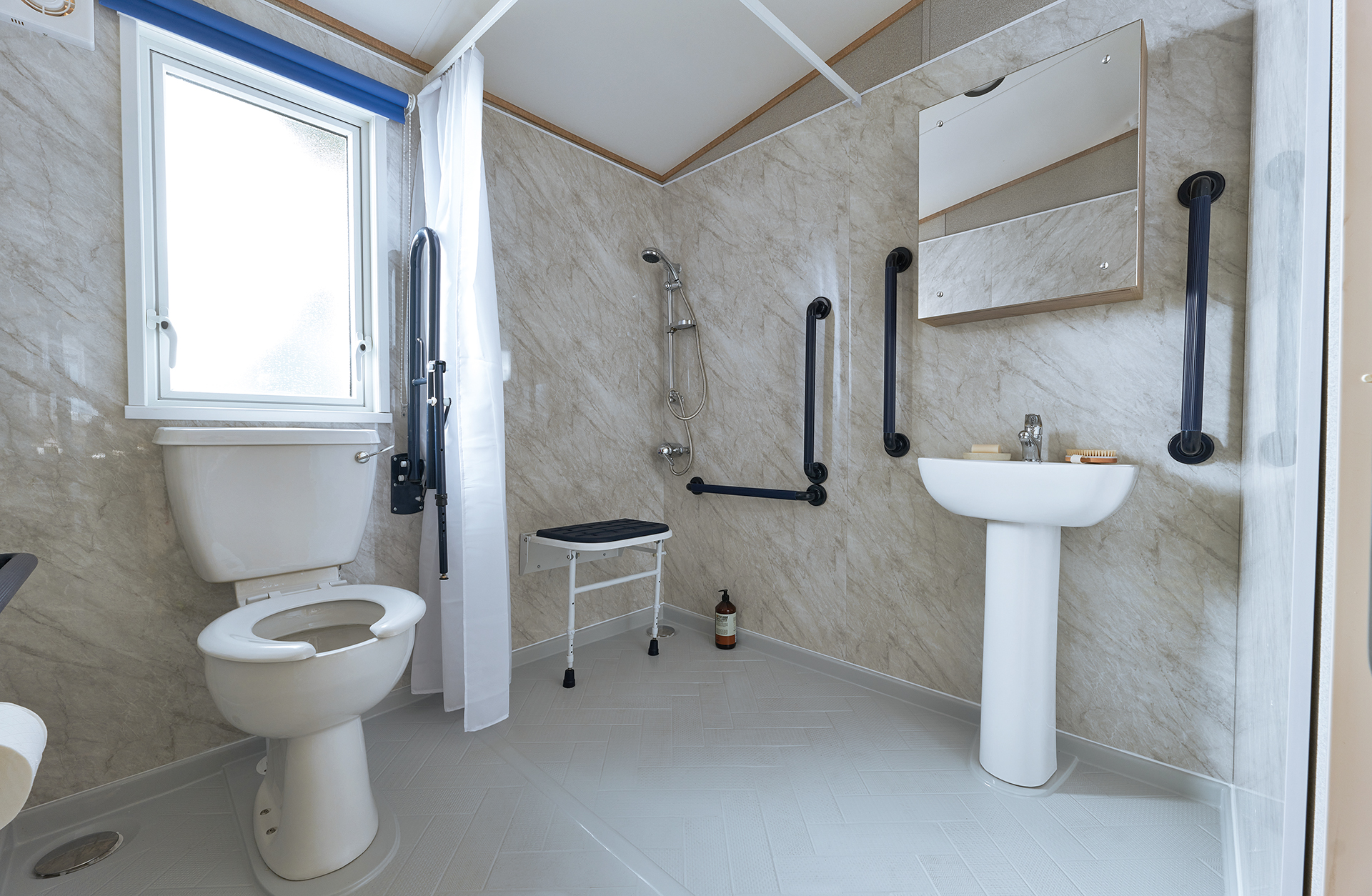 Abi derwent bathroom 2534