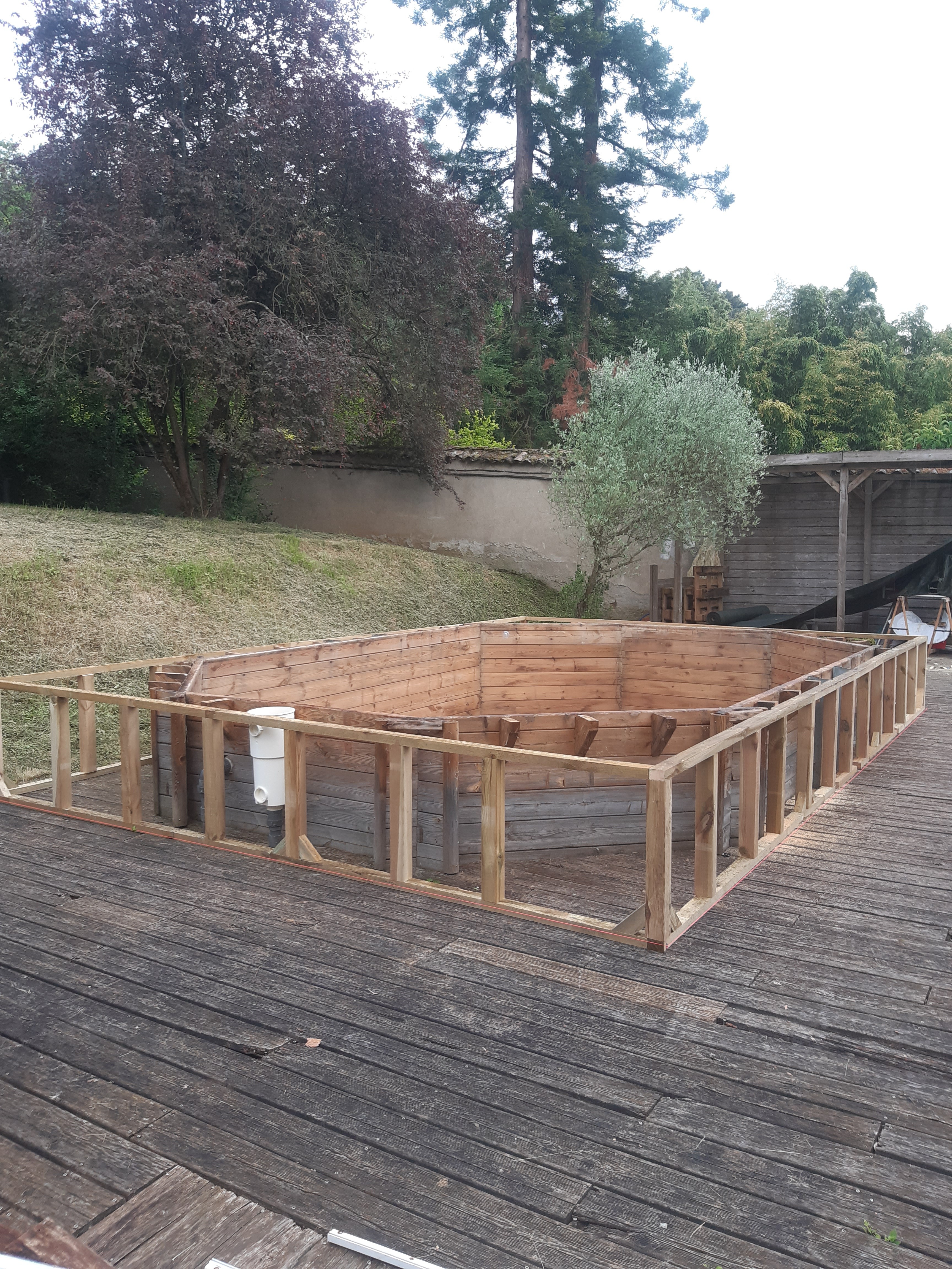 Habillage de piscine 4 
