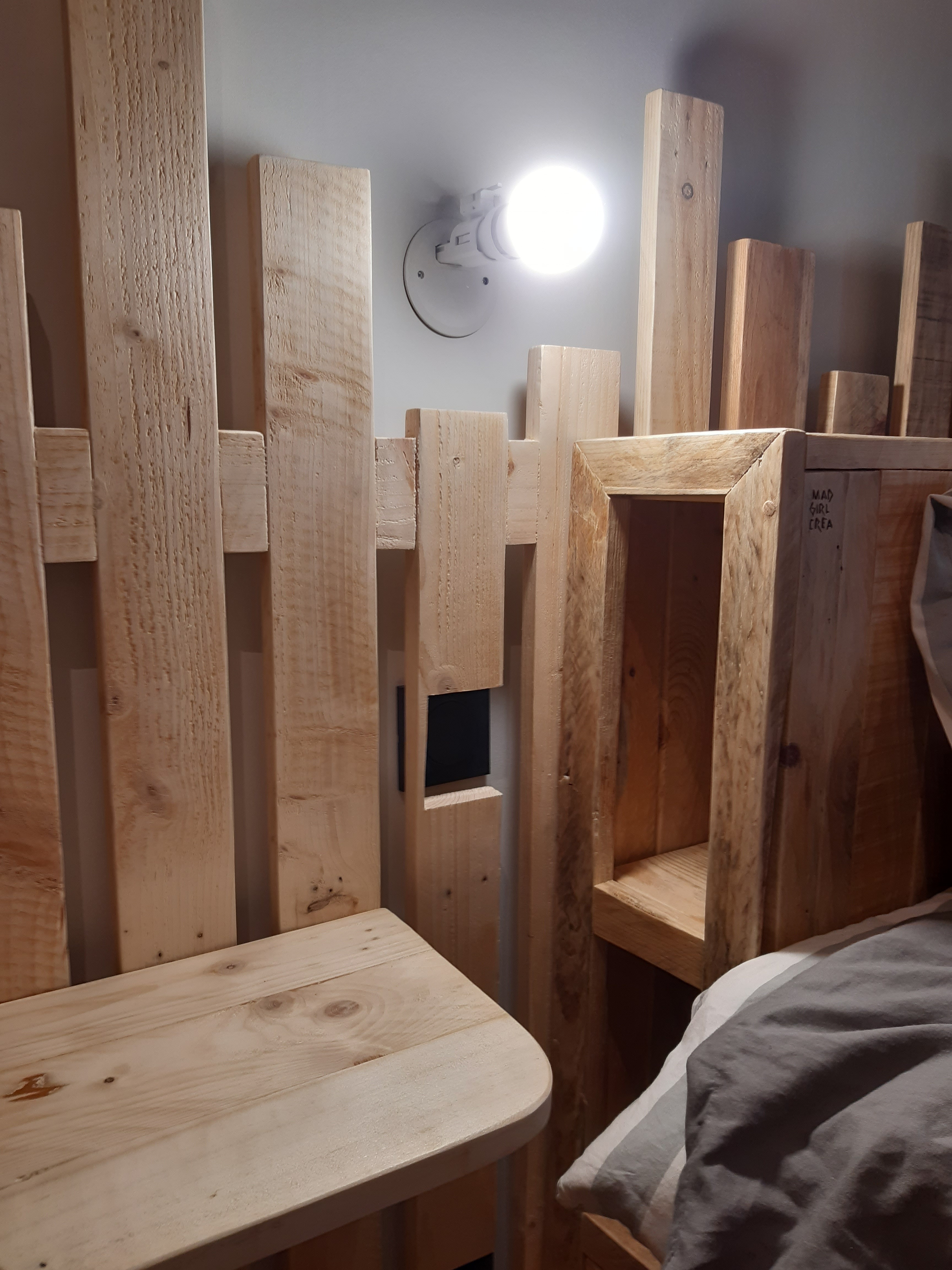 05 tete de lit en bois ecoresponsable vienne 38
