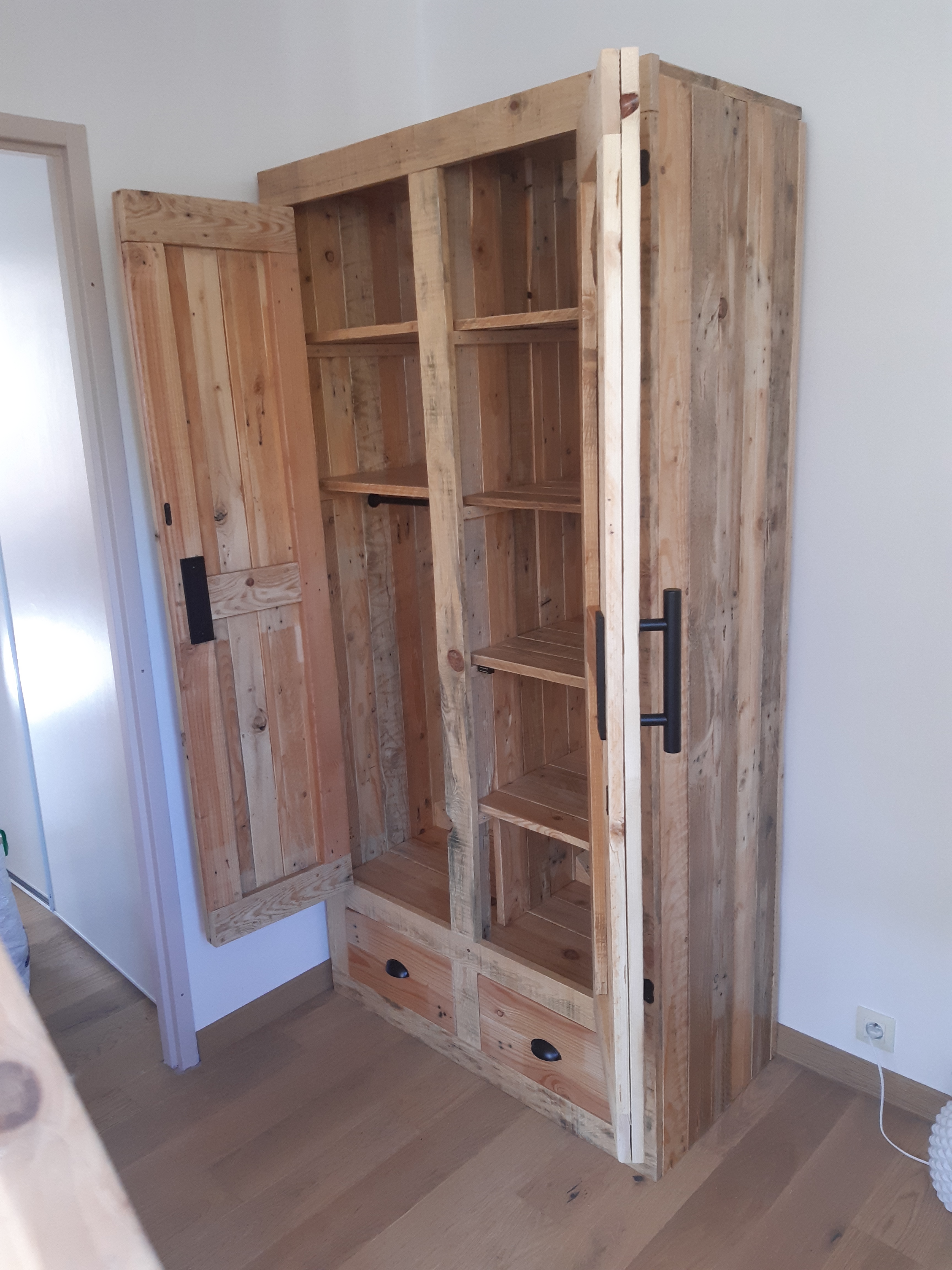 03 armoire sur mesure vienne 38200