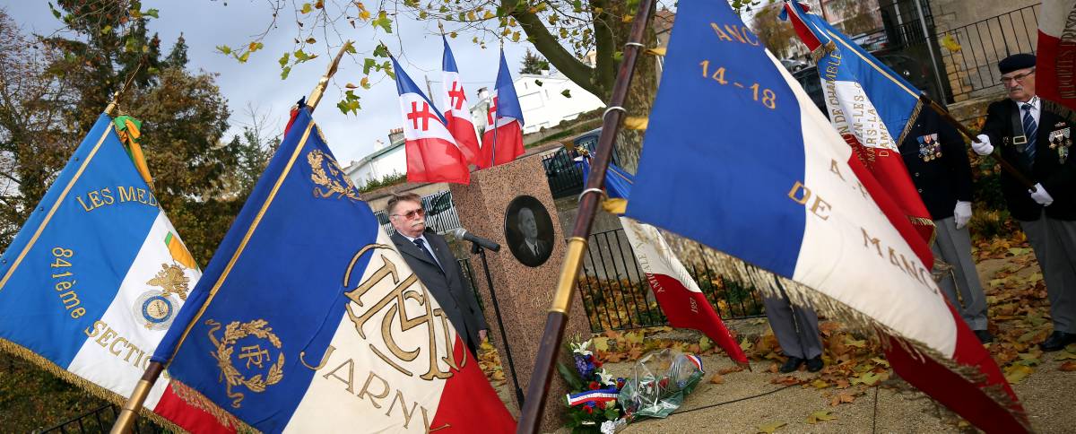 Briey ceremonie mort DE GAULLE008