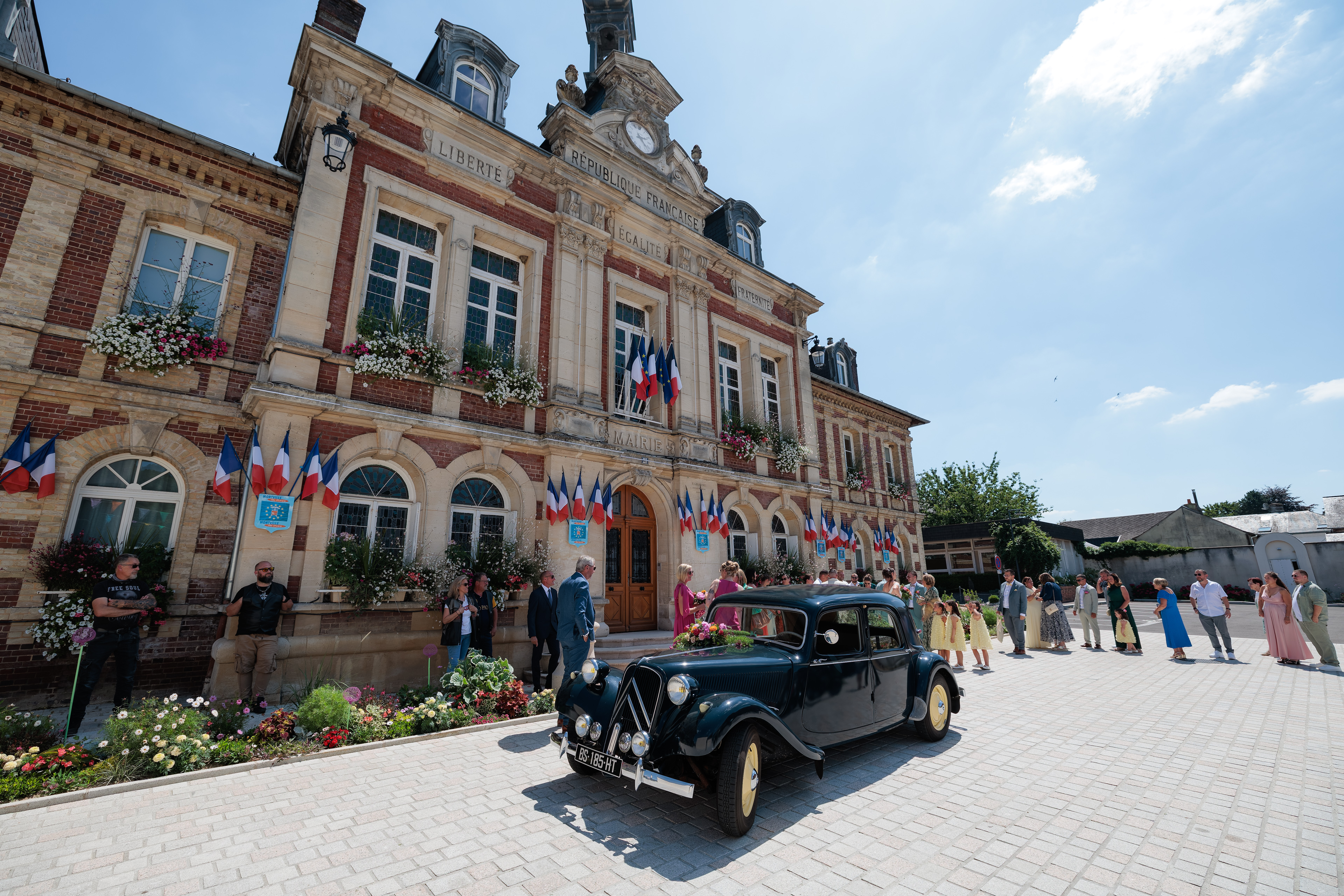 Mariage de b a web retouchees 370 sur 1400 