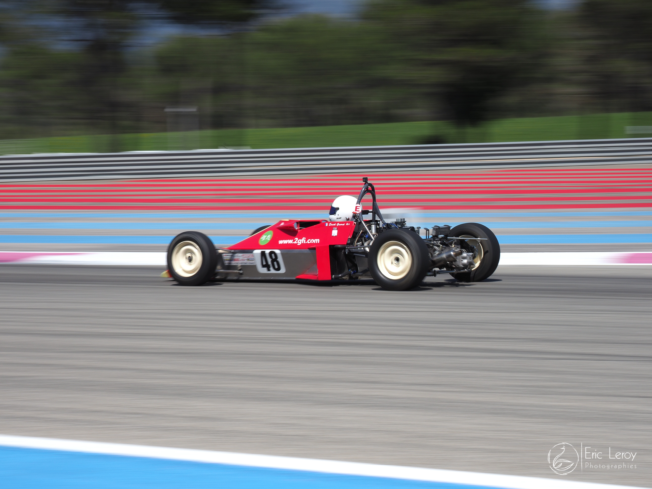12 100 em1 mkii 7