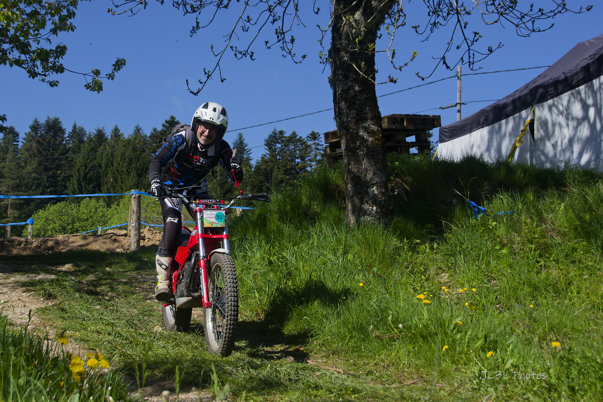  dsc8560 8584 dxo copie