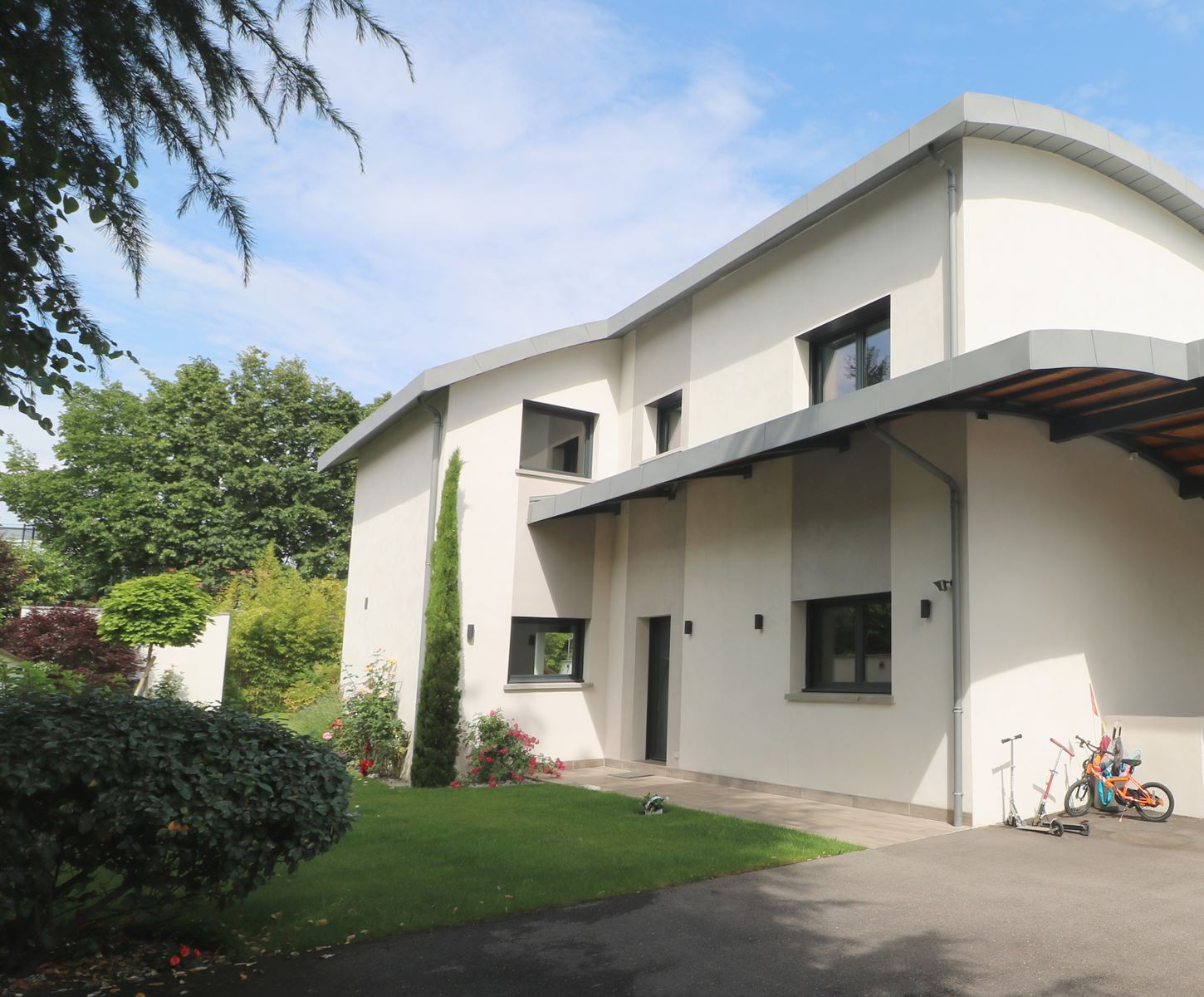 Construction maison individuelle bron macri montagny architectes lyon 7 