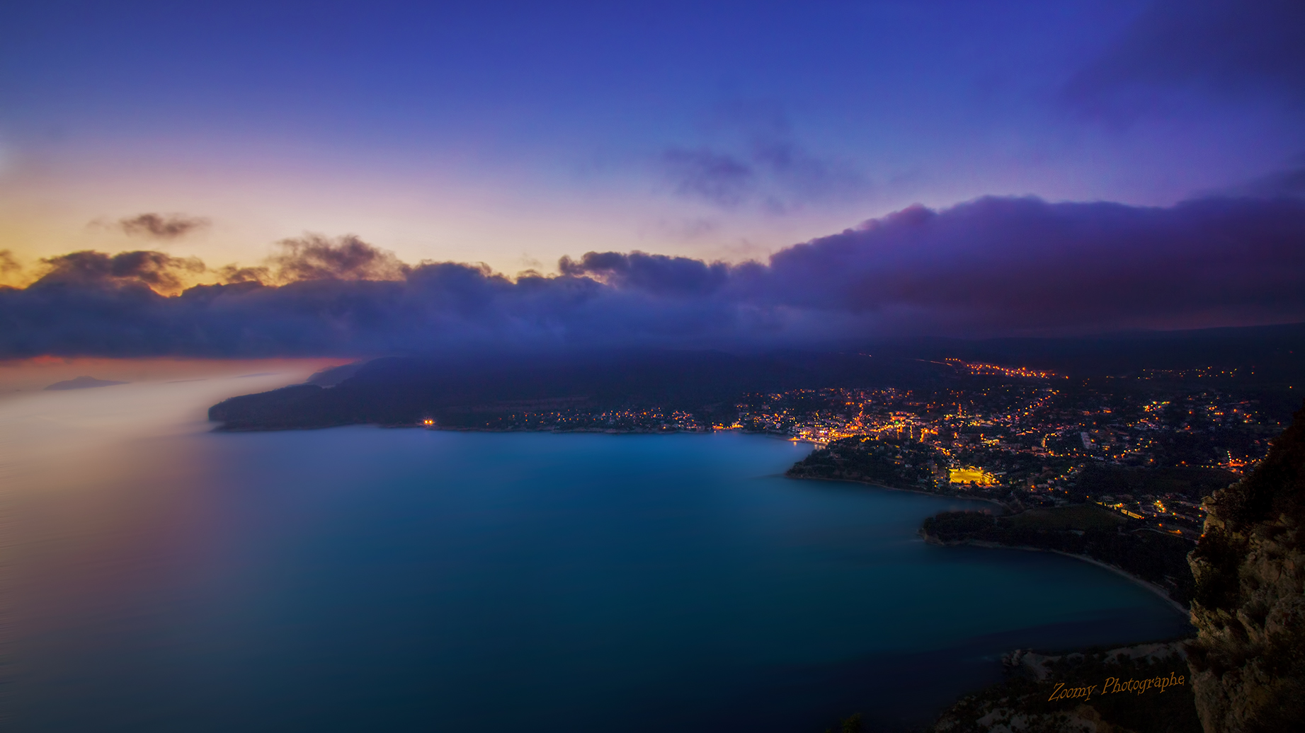 La baie de cassis de nuit zoomy photographe