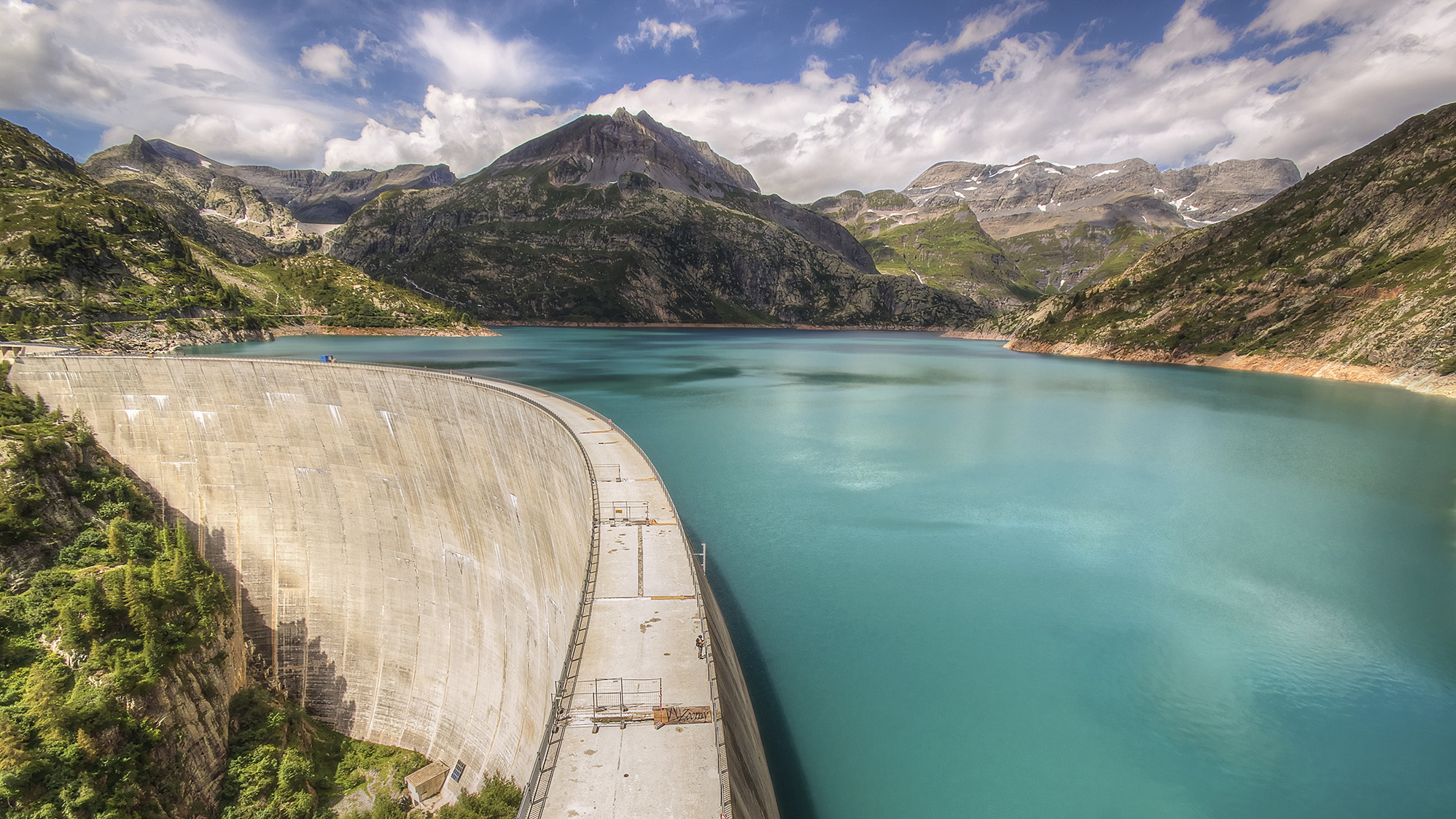 Barrage suisse 7 web