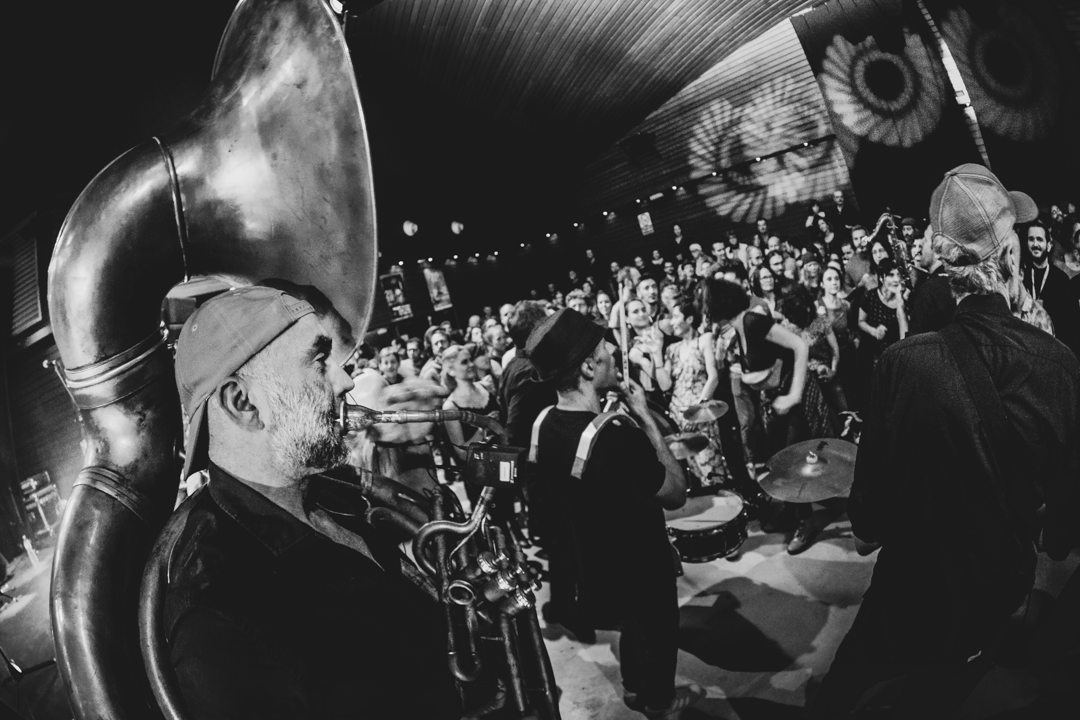 Cartel bigourdan alamzic ceux qui marchent debout faflures old school funky family cedrick not 64 min