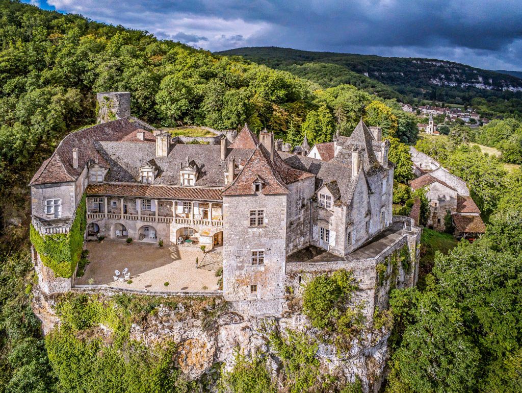 Vue-falaise-Cenevieres